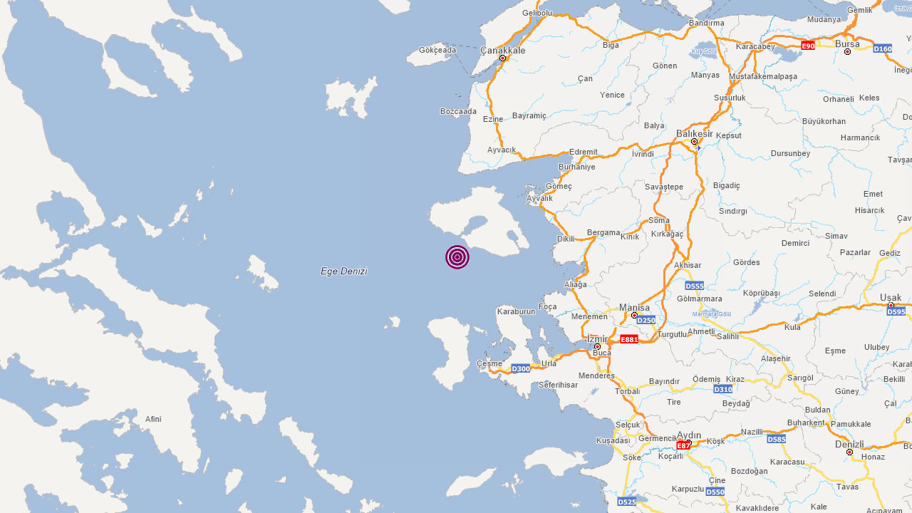 İzmir’de peş peşe 5 deprem