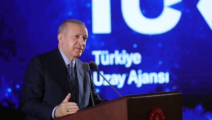 ‘Uzay Programı’nı tanıtan Erdoğan: ‘Çılgın Türkler geliyor’ diyorlar