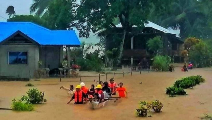 Filipinler’de 51 binden fazla kişi Dujuan Fırtınası nedeni ile tahliye edildi