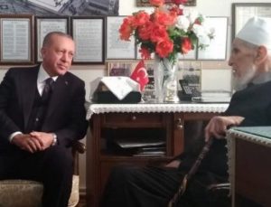 Hafız Abdullah Nazırlı’nın vefat haberini alan Erdoğan, Rize programını yarıda kesti