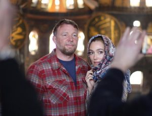 Hollywood Yıldızları Ayasofya Camii’ni ziyaret etti