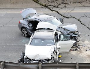 Prospect Otoyolu’ndaki kazada 11 kişi yaralandı