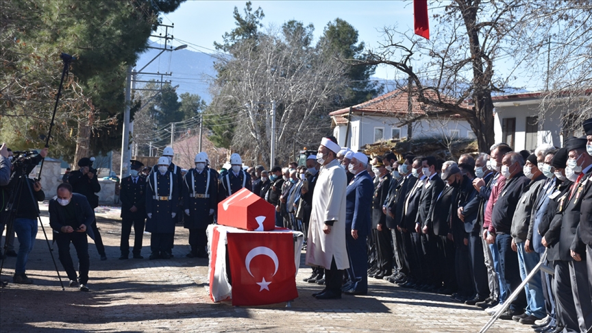 Şehit Başçavuş Demirel, son yolculuğuna uğurlandı