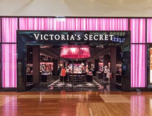 Victoria’s Secret 50 mağazasını kapatma kararı aldı