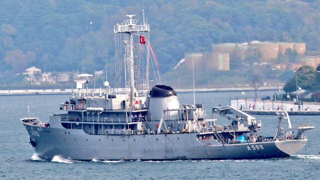 Yunan Hava Kuvvetleri’nden Türk gemisine taciz