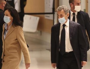 Eski Fransa Cumhurbaşkanı Nicolas Sarkozy’e hapis cezası