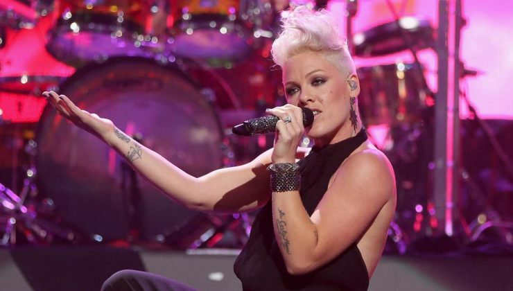 Ünlü şarkıcı Pink uyuşturucu problemini itiraf etti