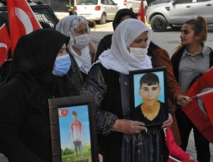 Şırnak anneleri ‘Kahrolsun PKK’ sloganlarıyla yürüdü