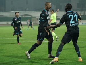 Trabzonspor’a iki oyuncudan kötü haber