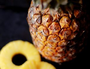 Ananas yiyince neden ağzımızın içi karıncalanır?