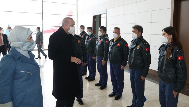 Cumhurbaşkanı Erdoğan’dan pilotlara kutlama