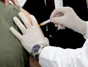 ABD’de 16 yaş ve üzerine aşı uygulaması açıldı