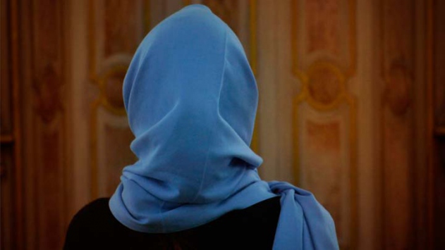 ABD’de Müslüman kadına çirkin saldırı