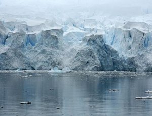 ‘Dünyanın en büyük buzulu’ A68 eriyerek yok oldu