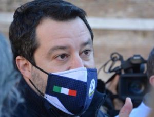 Eski İtalya İçişleri Bakanı ‘insanları alıkoyma’ suçlamasıyla yargılanacak