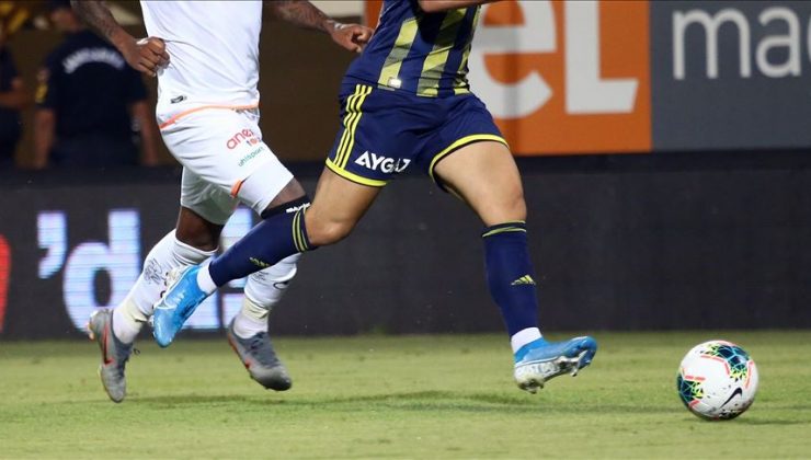 Fenerbahçe, deplasmanda Alanyaspor’la  berabere kaldı