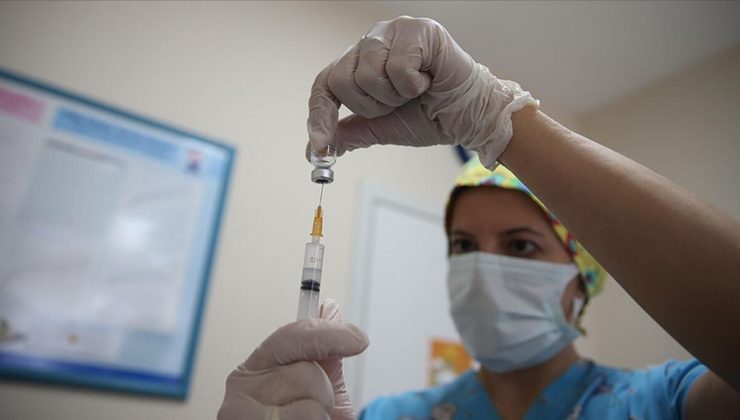 İlk aşı sonrası virüse yakalananlara, 28 gün sonra ikinci doz yapılmayacak