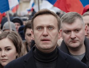 Navalnıy’den kendisine Kur’an-ı Kerim vermeyen hapishane yönetimine dava