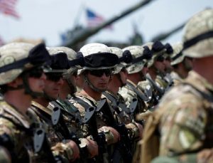 Rusya, askerlerini ‘uygun gördüğü’ sürece Ukrayna sınırında tutacak