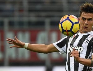 Juventus, Parma karşısında geriye düştüğü maçı kazanmasını bildi