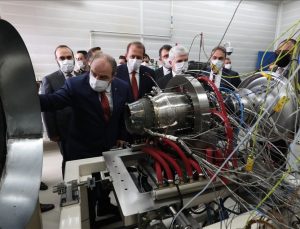 Türkiye’nin ilk orta menzilli füze motoru TEI-TJ300 dünya rekoru kırdı