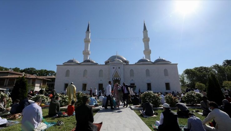 Amerika Diyanet Merkezi’nde bayramlaşma programı düzenlendi