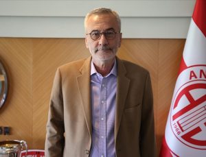 Antalyaspor başkanı Mustafa Yılmaz görevi bırakıyor