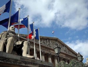 Fransa, Covid-19 sağlık kartı uygulamasına onay verdi