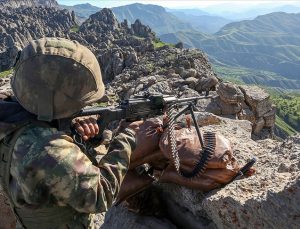 Gara’da 8 PKK’lı terörist etkisiz hale getirildi