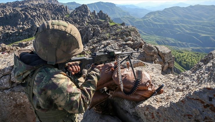 Gara’da 8 PKK’lı terörist etkisiz hale getirildi