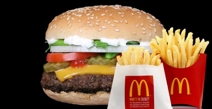 McDonald’s’tan Trump açıklaması: Siyasi adayları desteklemiyoruz