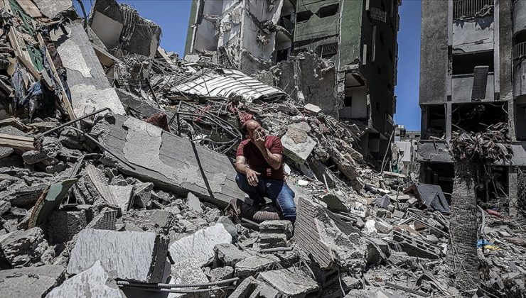 İsrail’in Gazze’ye düzenlediği saldırılarda 63’ü çocuk, 217 kişi hayatını kaybetti