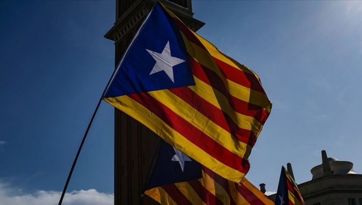 Katalonya’da yeni hükümet İspanya’dan ayrılma hedeflerini koruyarak kuruldu