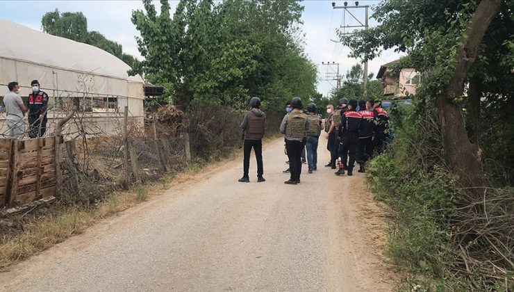 Kocaeli’de rehine krizi: 1 kişiyi öldürdü, 3’ü jandarma 6 kişiyi yaraladı