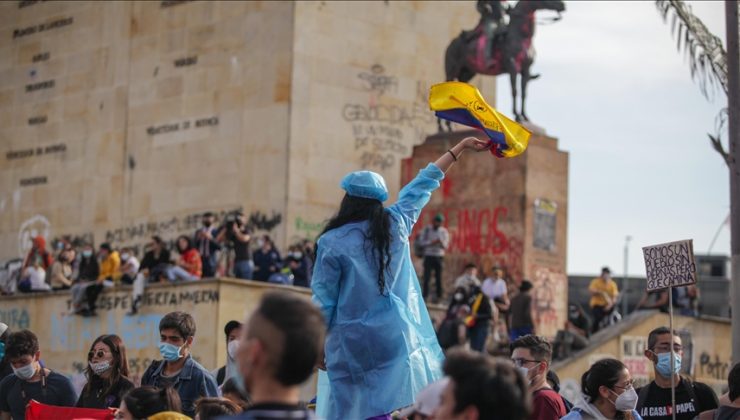 Kolombiyadan, Arjantin Devlet Başkanı Fernandez’in açıklamalarına kınama