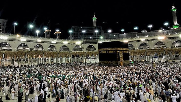 Suudi Arabistan, ülke dışından gelenlere Hac ibadetini yasaklayabilir