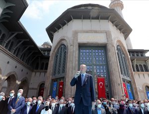 Taksim Camii’nin açılışı İngilizleri rahatsız etti!