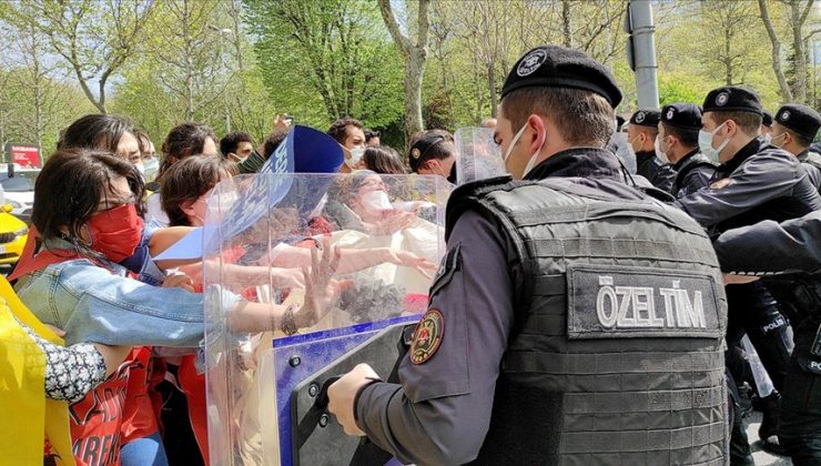 Taksim’e çıkmaya çalışan 212 kişi gözaltına alındı