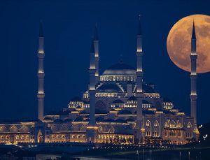 Türkiye’den “Süper ay” manzaraları