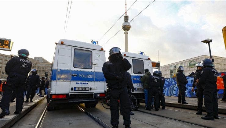 Almanya’nın Würzburg şehrinde bıçaklı saldırı