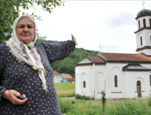 Boşnak nine Orloviç’in bahçesine izinsiz yapılan Ortodoks kilisesi yıkıldı