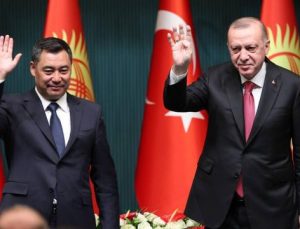 Erdoğan: Omuz omuza vererek FETÖ tehdidinin üstesinden geleceğiz