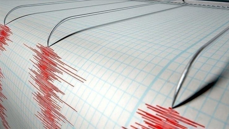 İran’ın Türkiye sınırında 4,2 büyüklüğünde deprem