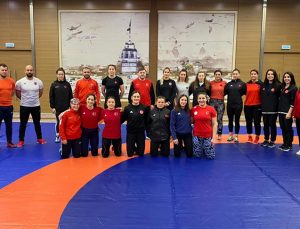 Kadın Güreş Milli Takımı, Tokyo 2020 hazırlıkları için Bolu’da kampa girdi