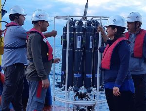 ODTÜ araştırma gemisi Bilim-2, deniz salyalarını takip edecek