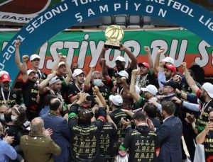Semt77 Yalovaspor, ING Basketbol Süper Ligi’ne yükseldi