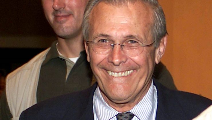 Eski ABD Savunma Bakanı Rumsfeld öldü