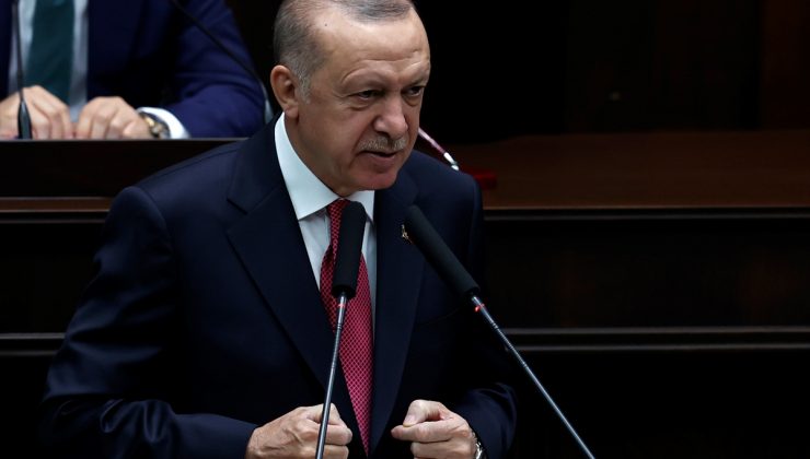 Erdoğan: Karalama kampanyalarını başlarına geçireceğiz