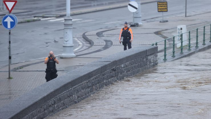 Belçika’daki selle boğuşuyor, ölü sayısı yükseldi