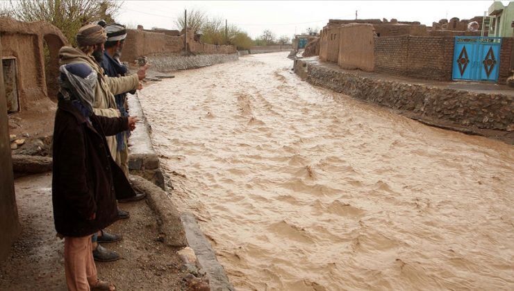 Afganistan sel felaketinde 40 kişi öldü